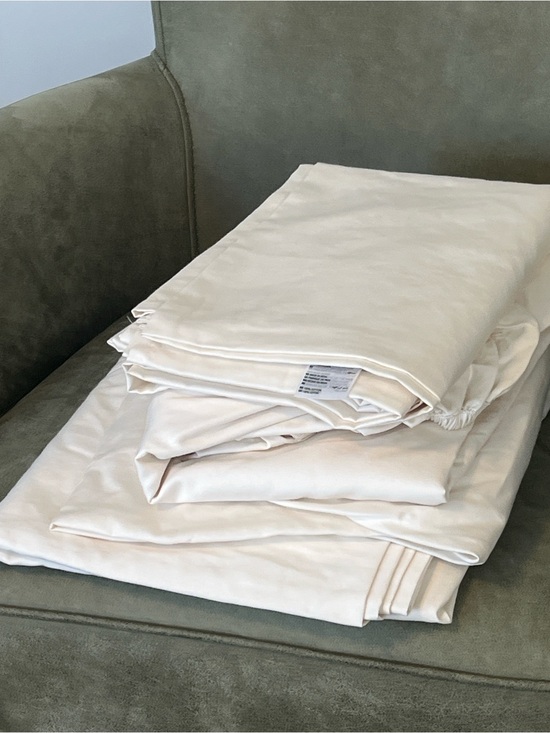 Charter Club Other - Like new Charter Club twin sheets